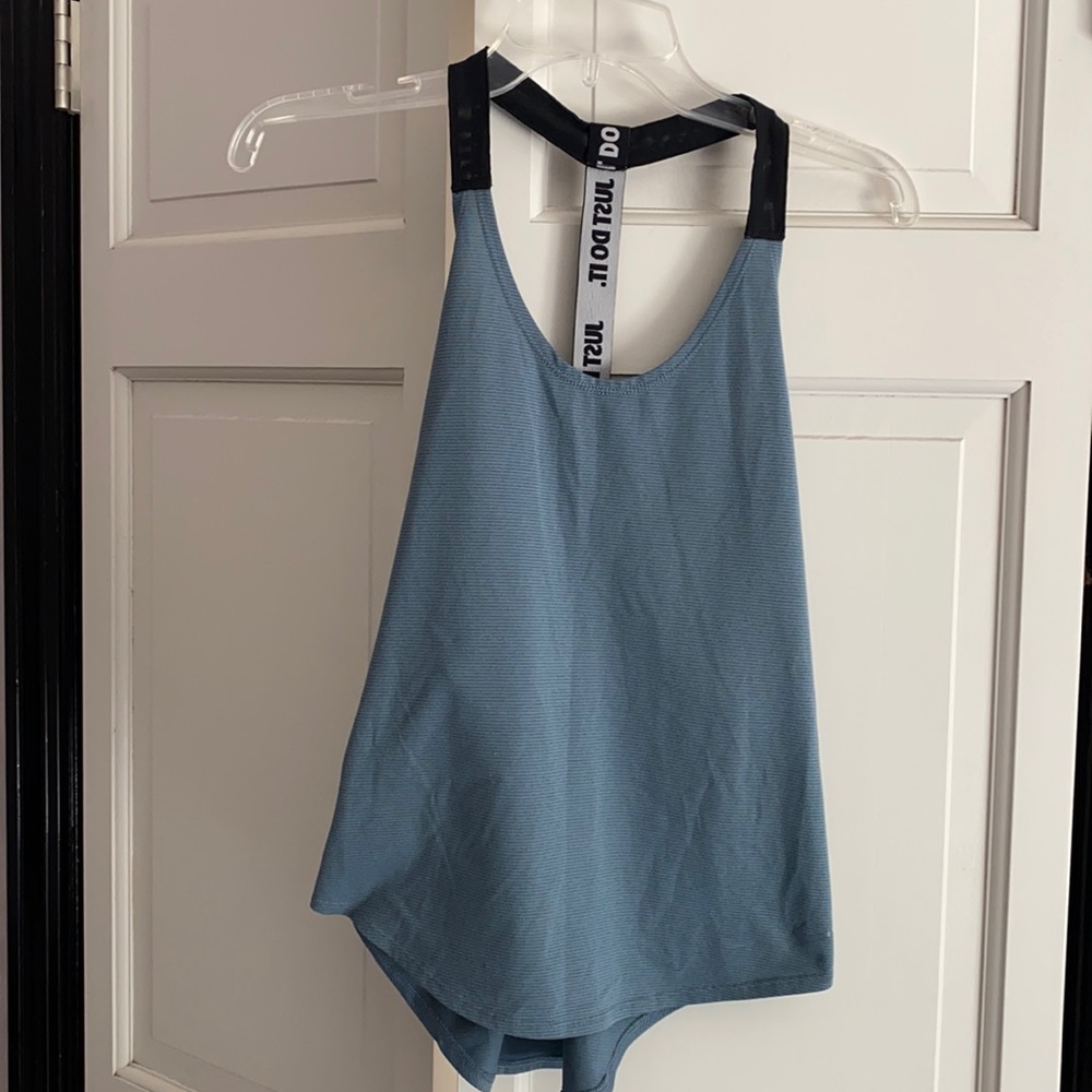 Nike dri-fit elastika blue/green striped tank.